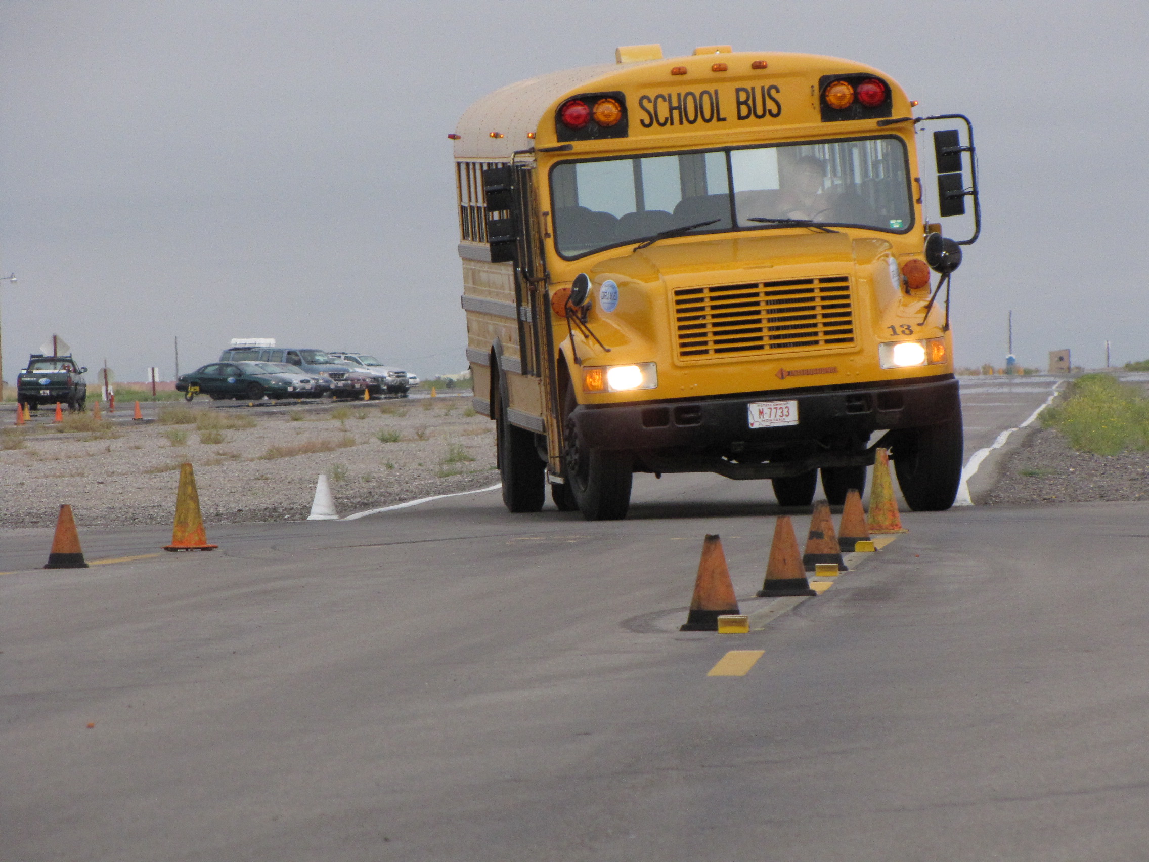 Bus Evasive Action Shots 006638400824534295004